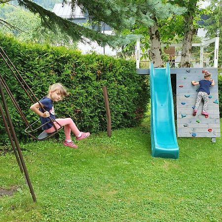 שצ'צ'ירק Apartament Olimpijska 54 Z Prywatnym Jacuzzi Na Tarasie מראה חיצוני תמונה
