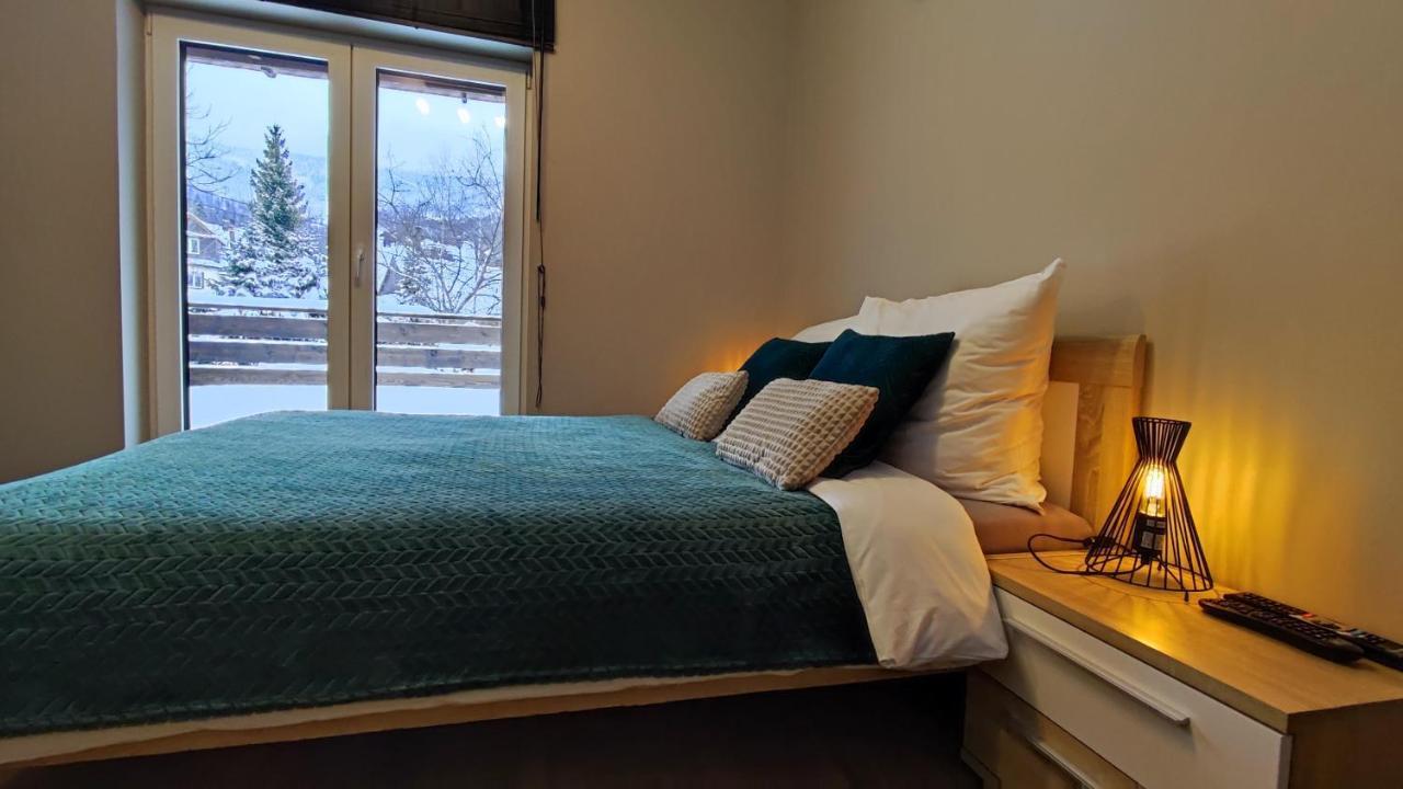 שצ'צ'ירק Apartament Olimpijska 54 Z Prywatnym Jacuzzi Na Tarasie מראה חיצוני תמונה