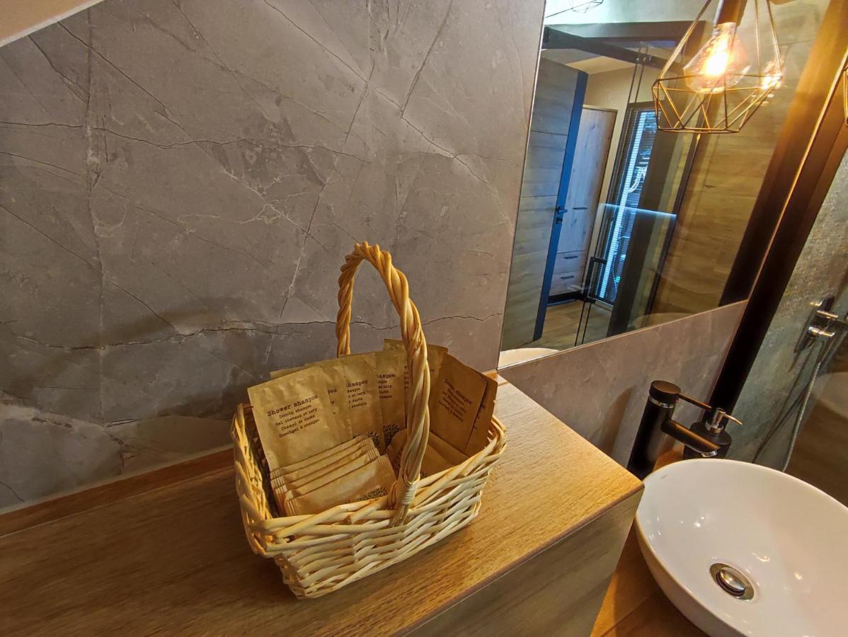 שצ'צ'ירק Apartament Olimpijska 54 Z Prywatnym Jacuzzi Na Tarasie מראה חיצוני תמונה